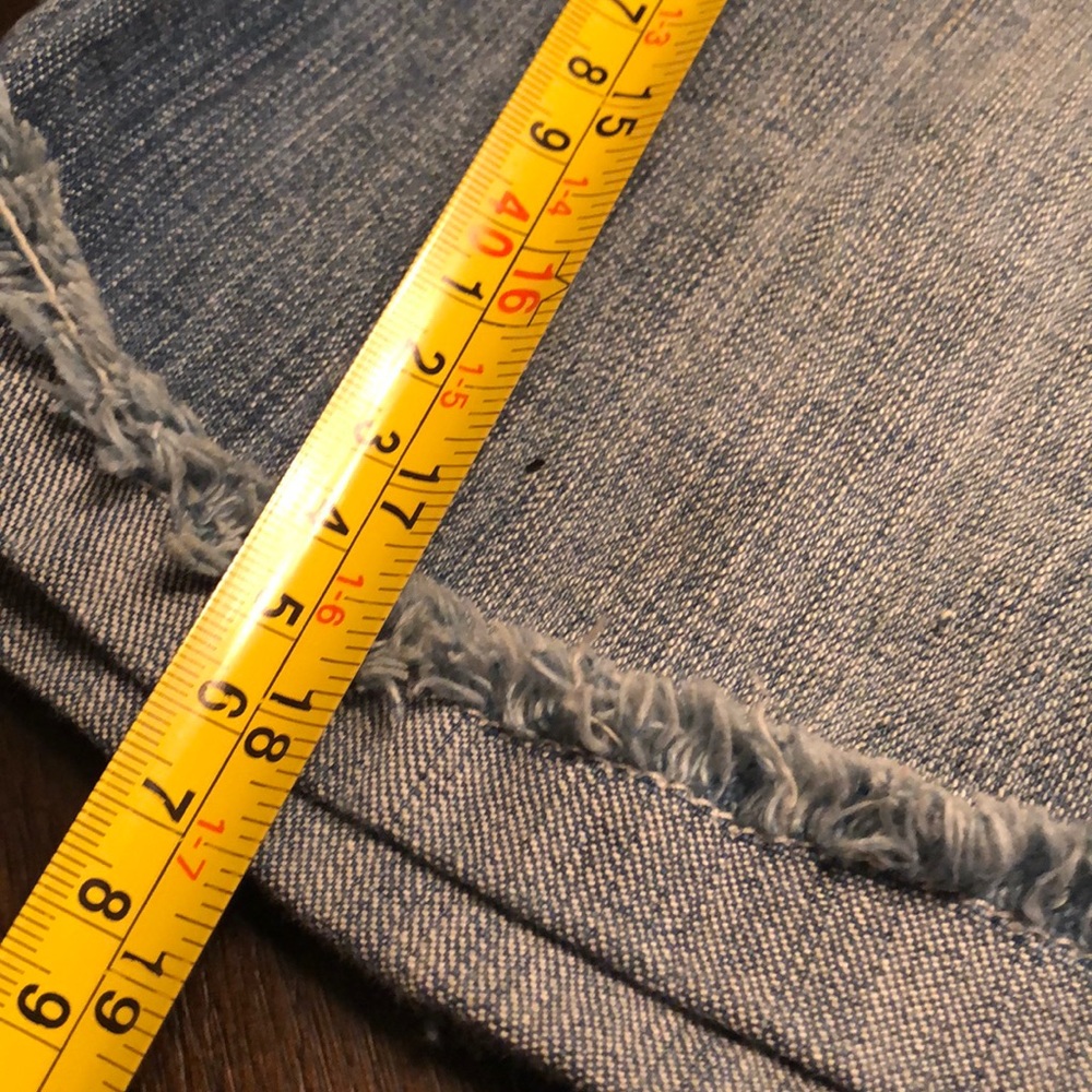 Shorts - Picture 5 of 5